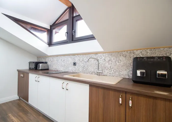 Lambrina 2 * 普罗夫迪夫