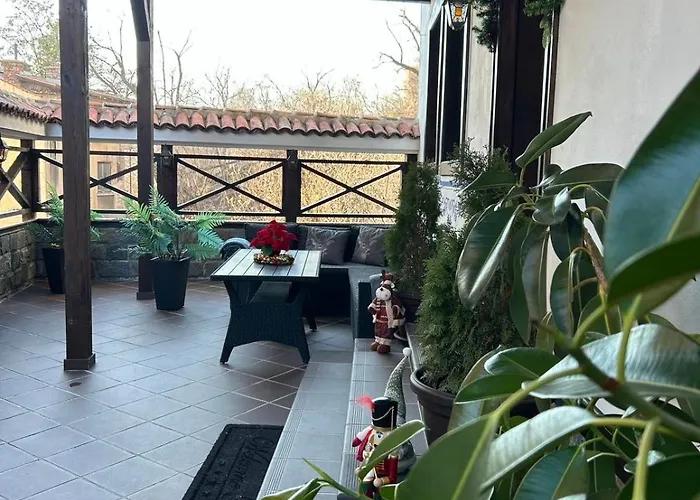 Lambrina 2 Apartment